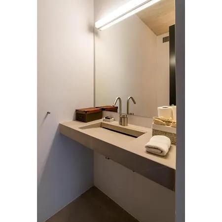וילה Hourglass Villa's Milos