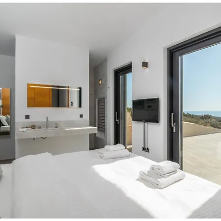 Hourglass Villa's Milos וילה