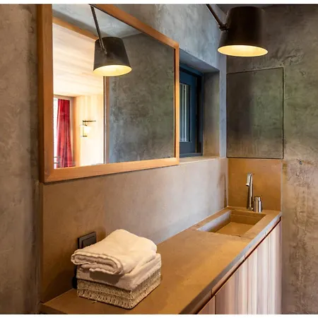 וילה Hourglass Villa's Milos *