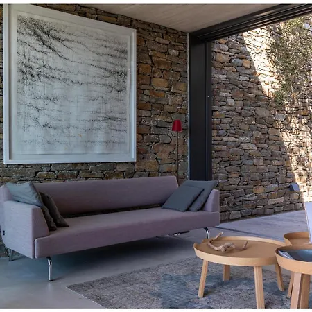 וילה Hourglass Villa's Milos *