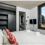 Hourglass Villa's Milos