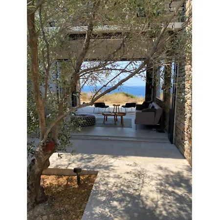 Hourglass Milos Villa Psathadika