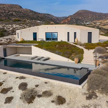 Hourglass Villa's Milos Villa