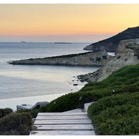 Villa Hourglass Milos Psathadika