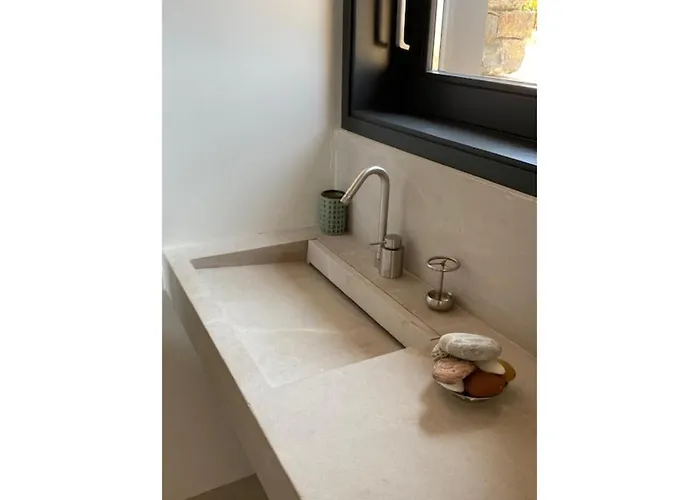 Hourglass Villa's Milos Villa