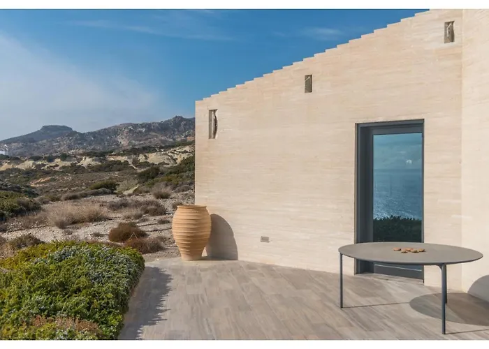 Hourglass Villa's Milos