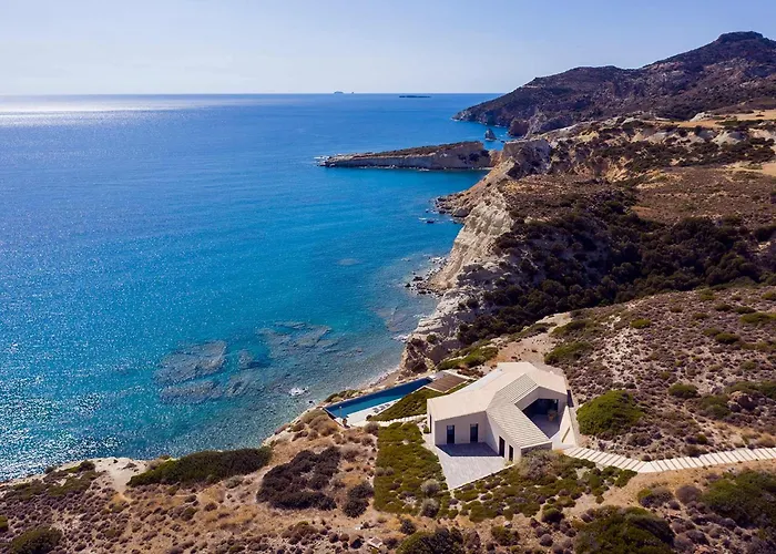 Hourglass Villa's Milos