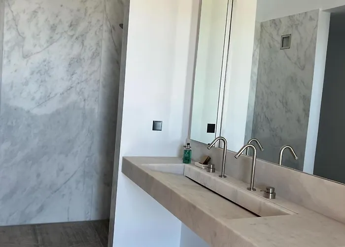 Villa Hourglass Villa's Milos Psathadika